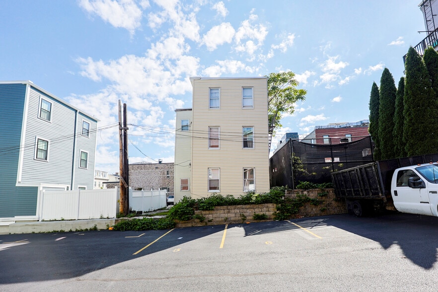 More Photos Of 68 Gore St, Cambridge Apartments For Sale