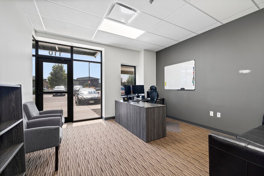 More Photos Of 2026 Bear Mountain Dr, Fort Collins Research And Development For Lease