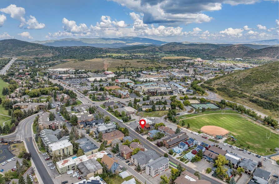 More Photos Of 1492 Park Ave, Park City Office For Lease