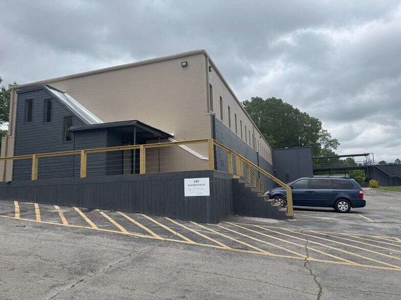 More Photos Of 140 Research Blvd, Madison Coworking Space