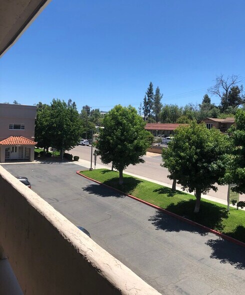 More Photos Of 504 E Alvarado St, Fallbrook Light Manufacturing For Lease