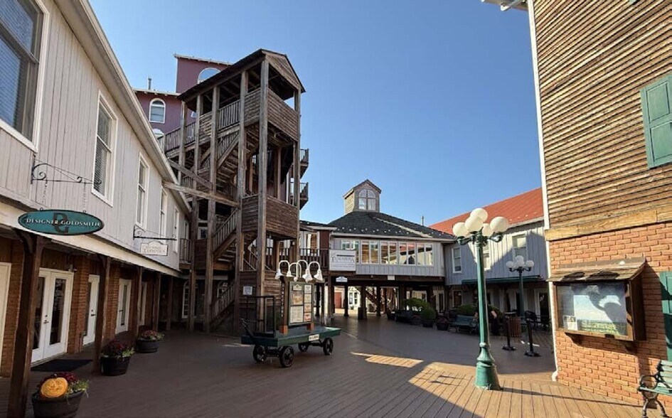 More Photos Of 201-205 Harrison St, Leesburg Unknown For Lease