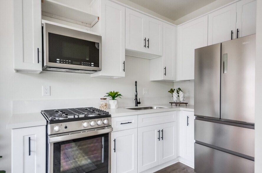 More Photos Of 4121 Utah St, San Diego Apartments For Sale