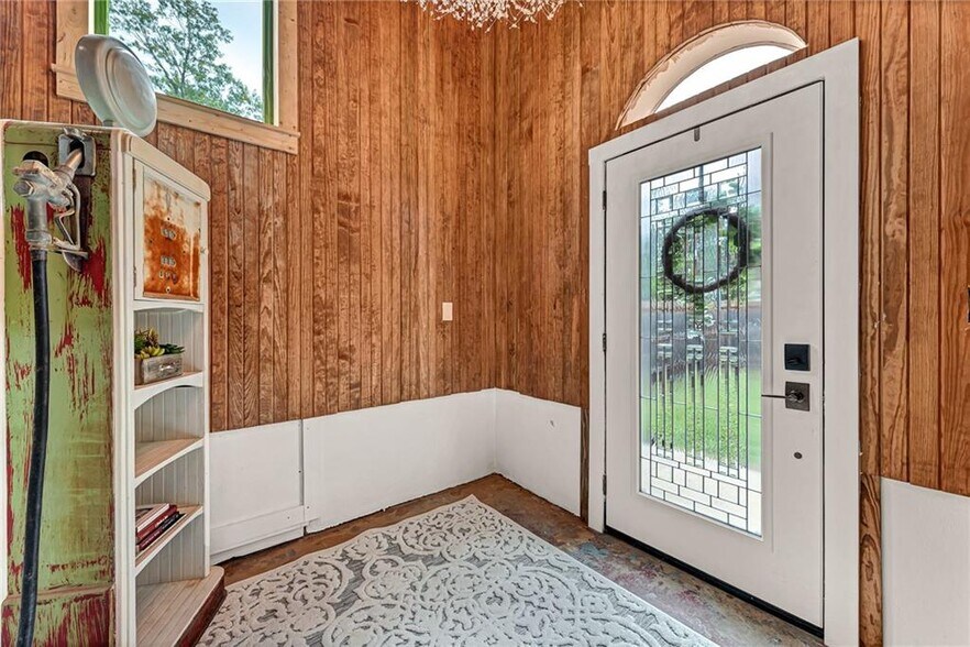 More Photos Of 510 E Madison Ave, Berryville Religious Facility For Sale