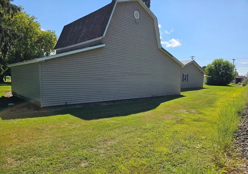 More Photos Of 3963 Main St, Scio Storefront For Sale