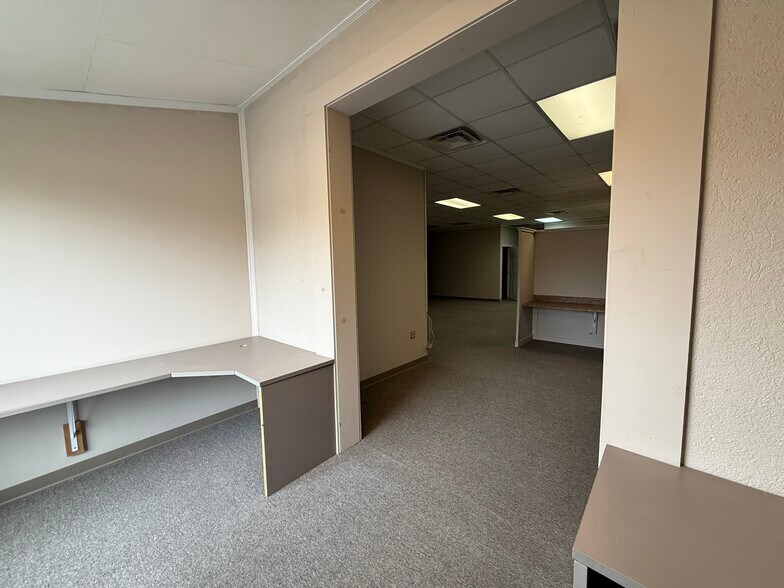 More Photos Of 21 Beech Grove Rd, Cullman General Retail For Sale