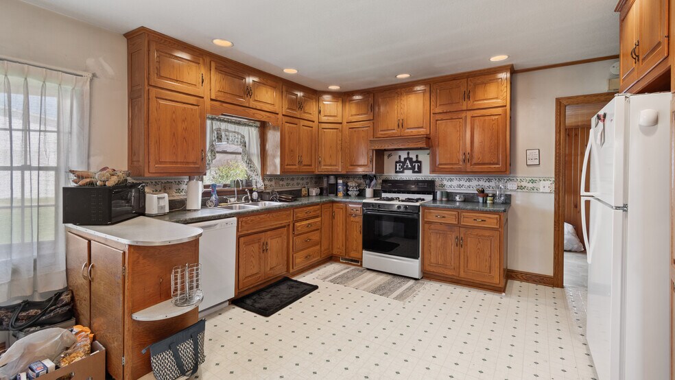 More Photos Of 10432 Township Road 65, Killbuck Land For Sale