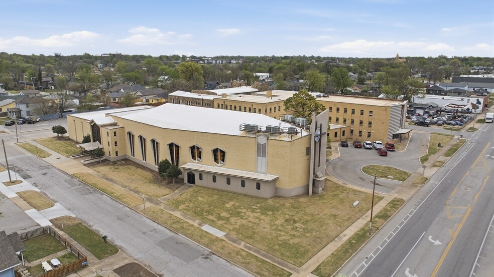 More Photos Of 1915 E 3rd St, Tulsa Religious Facility For Sale
