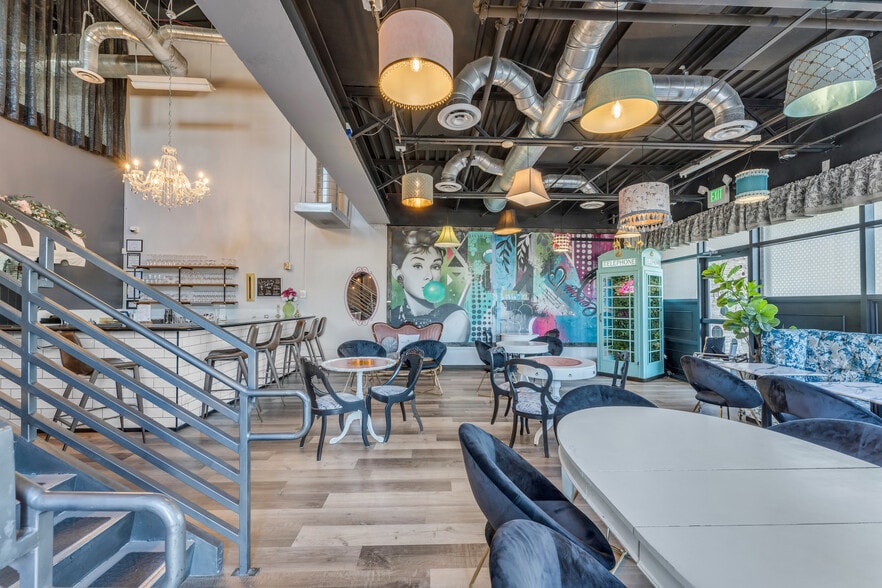 More Photos Of 9299 W Olive Ave, Peoria Light Manufacturing For Lease