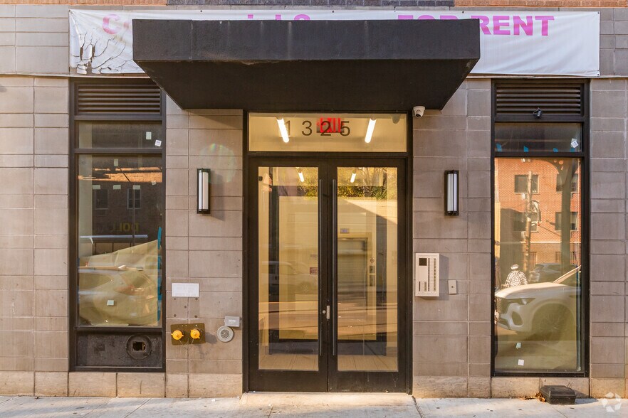 More Photos Of 1325 Southern Blvd, Bronx Apartments For Lease