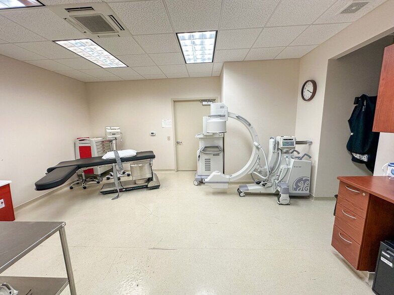 More Photos Of 3467 W Hillsboro Blvd, Deerfield Beach Medical For Sale
