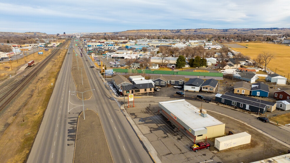 More Photos Of 1 MacArthur Ave, Billings Freestanding For Sale