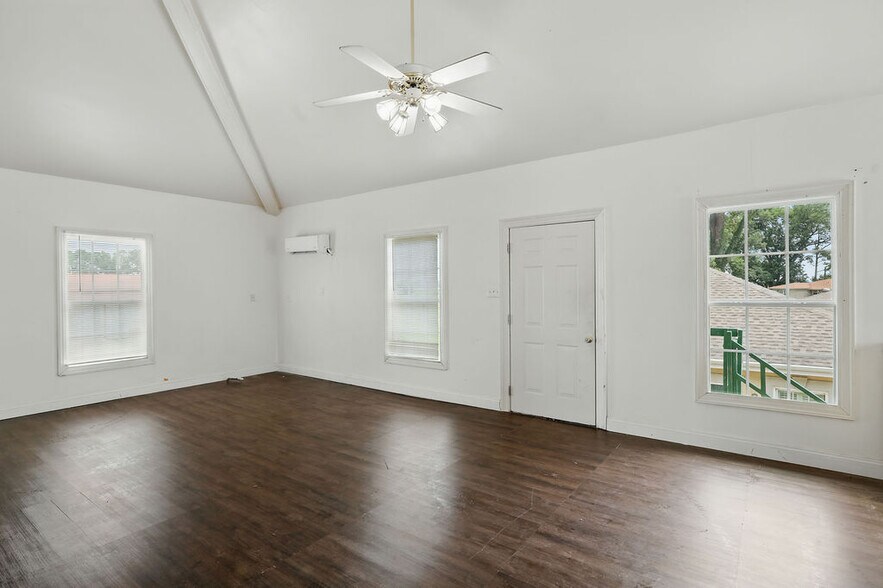 More Photos Of 4325 Casino Center Dr, Robinsonville Apartments For Sale