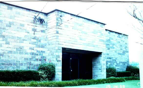 More Photos Of 695 Pylant St, Atlanta Office For Lease