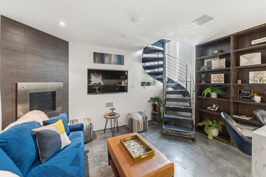 More Photos Of 2459 Lombard St, San Francisco Storefront Retail Residential For Sale