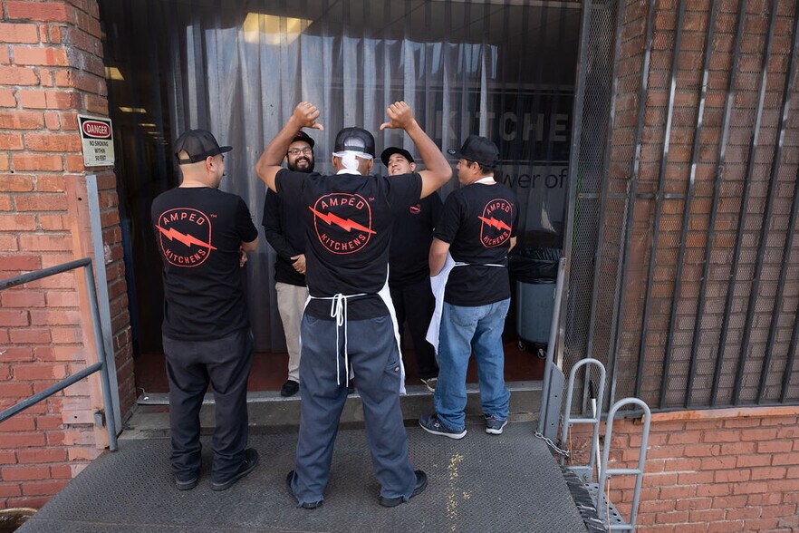 More Photos Of 5801 W Dickens Ave, Chicago Food Processing For Lease