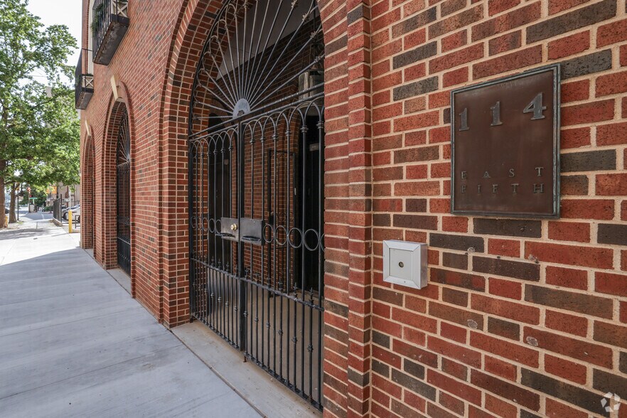 More Photos Of 114 E 5th St, Tulsa Office For Sale