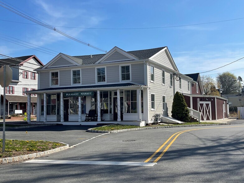 More Photos Of 128 Main St, Chester General Retail For Sale