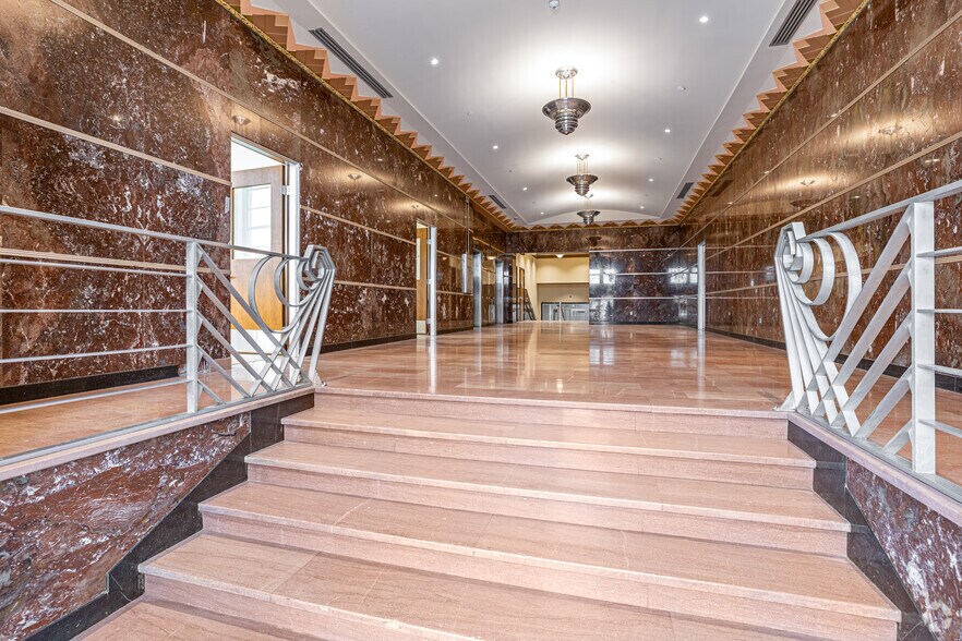 More Photos Of 1141 N Robinson Ave, Oklahoma City Office For Lease