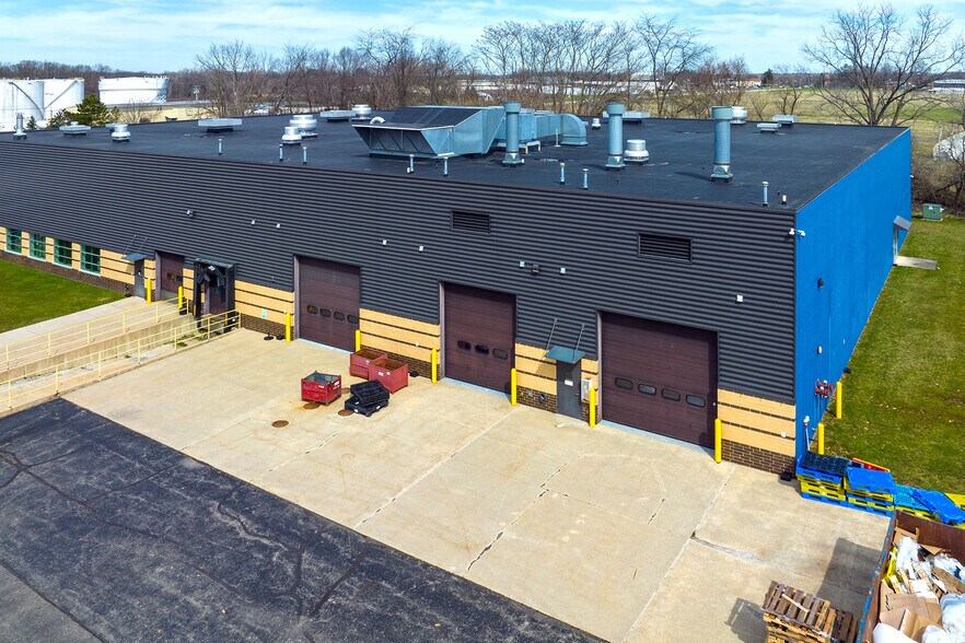 More Photos Of 1507 S Kalamazoo Ave, Marshall Manufacturing For Lease