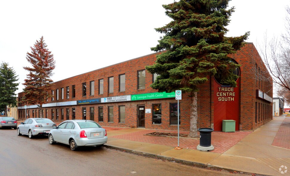 More Photos Of 10047 81st Ave NW, Edmonton Office For Lease