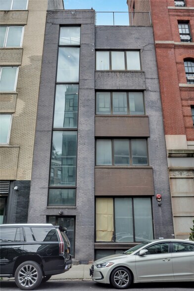 Primary Photo Of 123 Watts St, New York Loft Creative Space For Sale