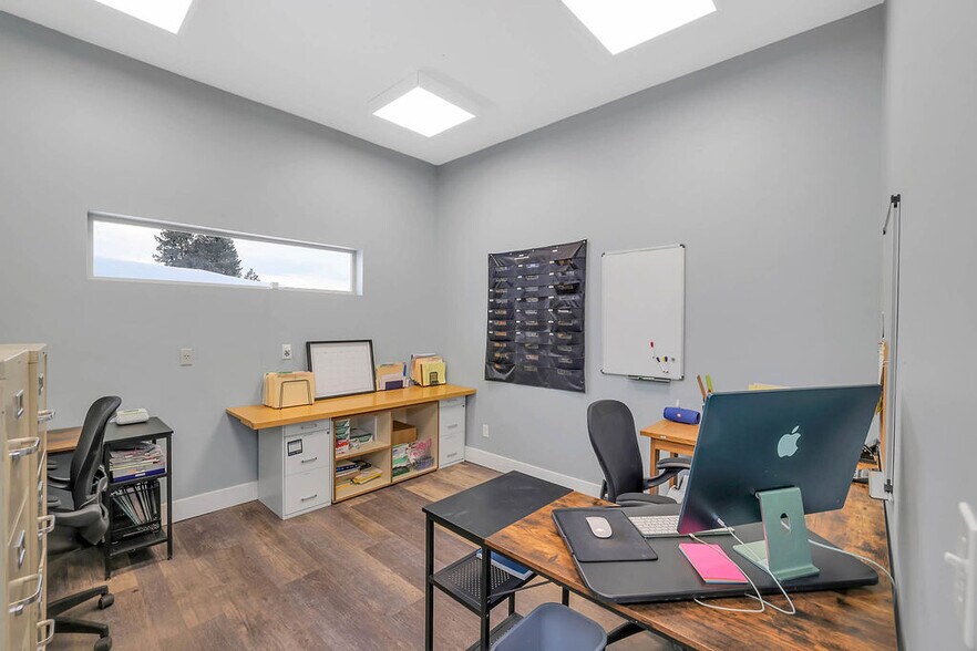 More Photos Of 105 E Jacob St, McCall Service For Sale