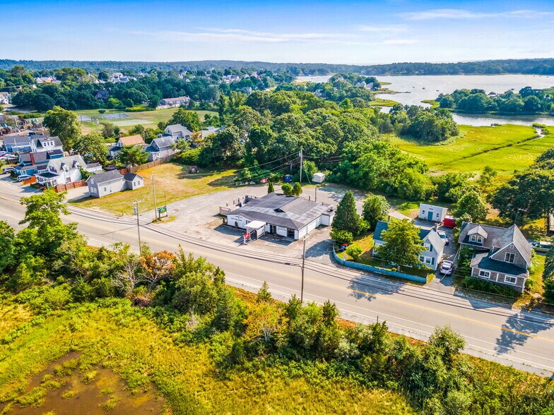 More Photos Of 270 Onset Ave, East Wareham Restaurant For Sale
