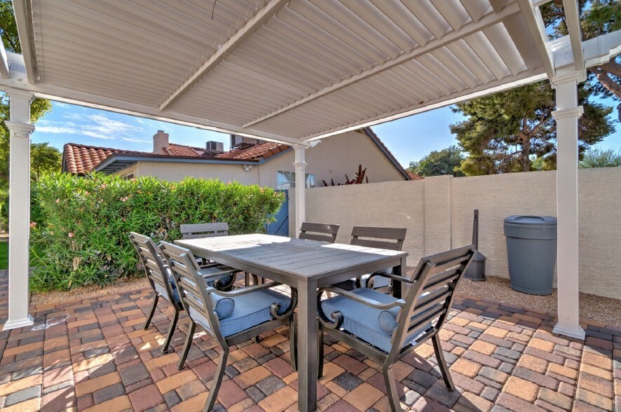 More Photos Of 111 S Hearthstone Way, Chandler Rehabilitation Center For Sale