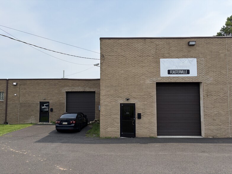 More Photos Of 1615 Bustleton Pike, Feasterville Trevose Warehouse For Lease
