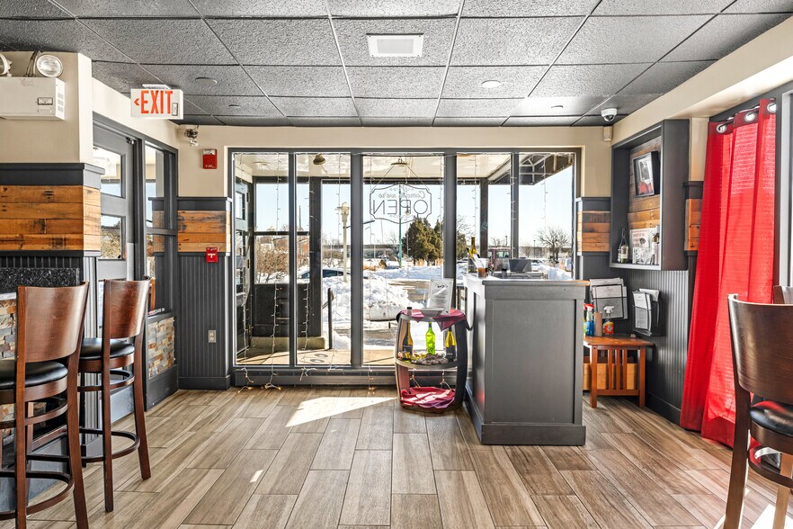 More Photos Of 2099 Post Rd, Warwick Restaurant For Sale
