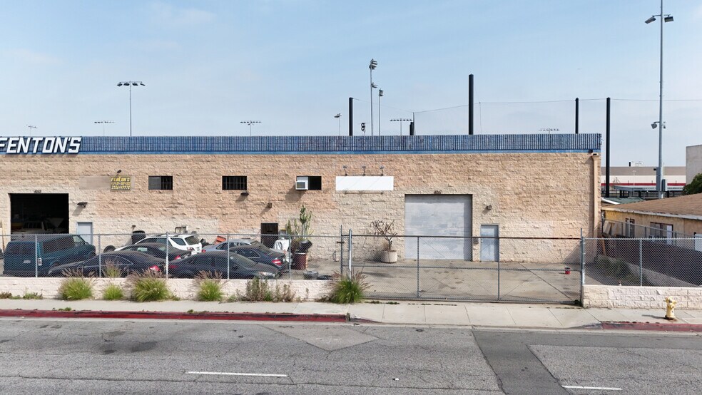 Primary Photo Of 4947 Marine Ave, Lawndale Service For Lease