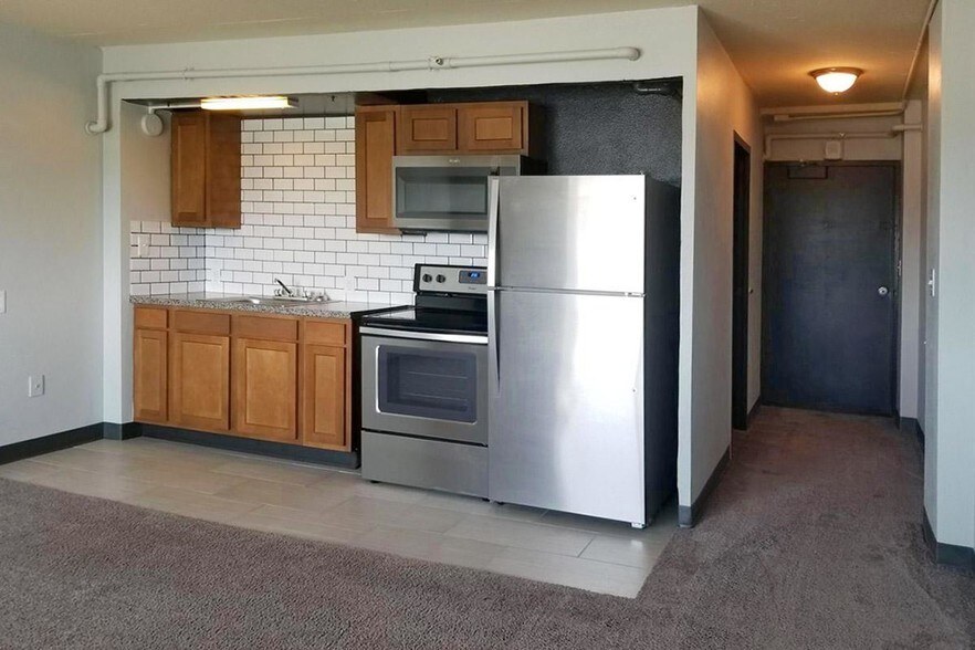 More Photos Of 320 N 22nd St, Omaha Apartments For Sale
