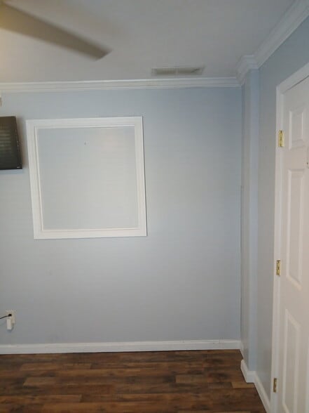 More Photos Of 737 Main St, Stone Mountain Office For Lease