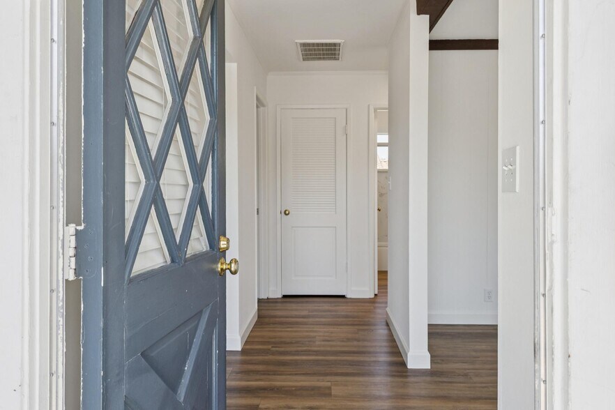 More Photos Of 3851 Vineyard Ave, Pleasanton Multifamily For Sale