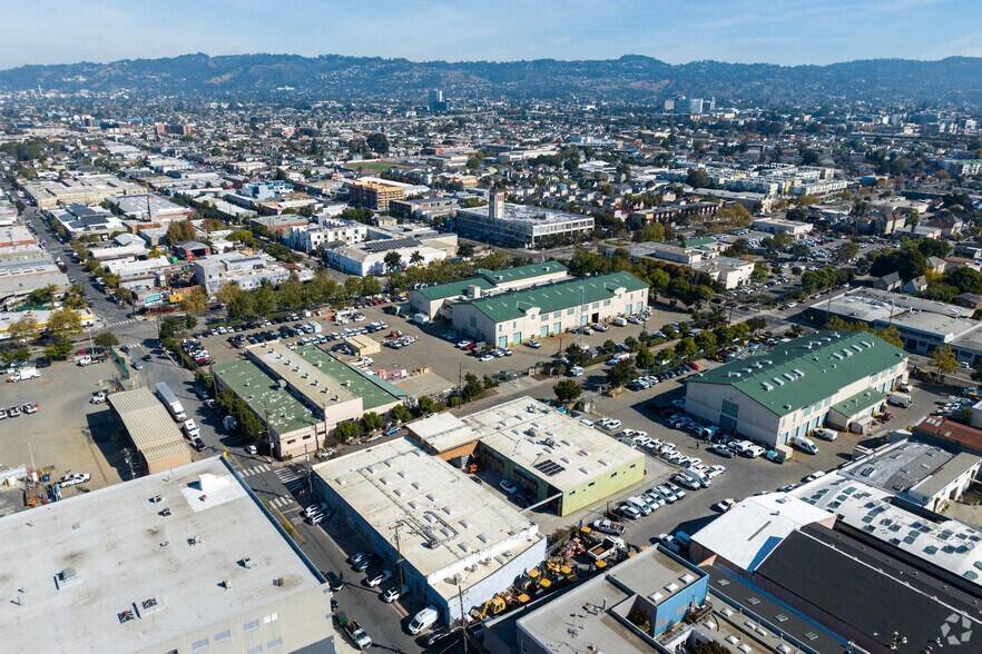 More Photos Of 1940 Union St, Oakland Warehouse For Lease