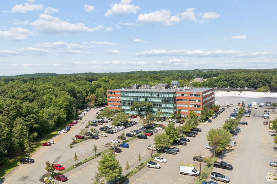 More Photos Of 12 Gill St, Woburn Office For Lease