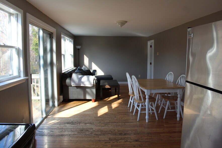 More Photos Of 44 Concord St, Gloucester Land For Sale