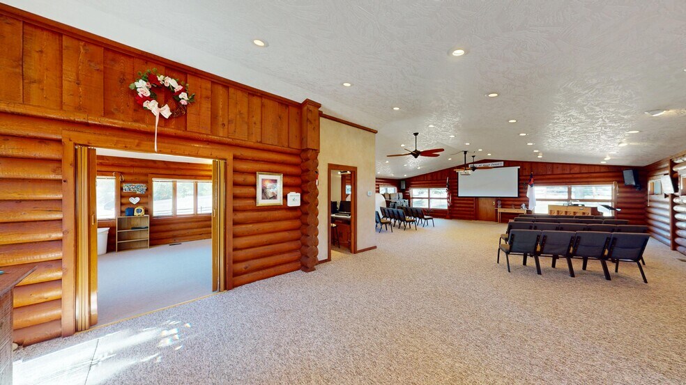 More Photos Of 1430 Riverview Rd, Riverton Office Residential For Sale