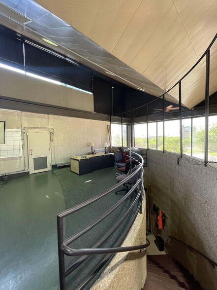 More Photos Of 100 Summit Ave, Hagerstown Office For Sale