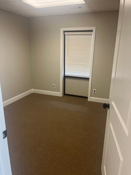 More Photos Of 4310 Belair Frontage Rd, Augusta Office For Lease