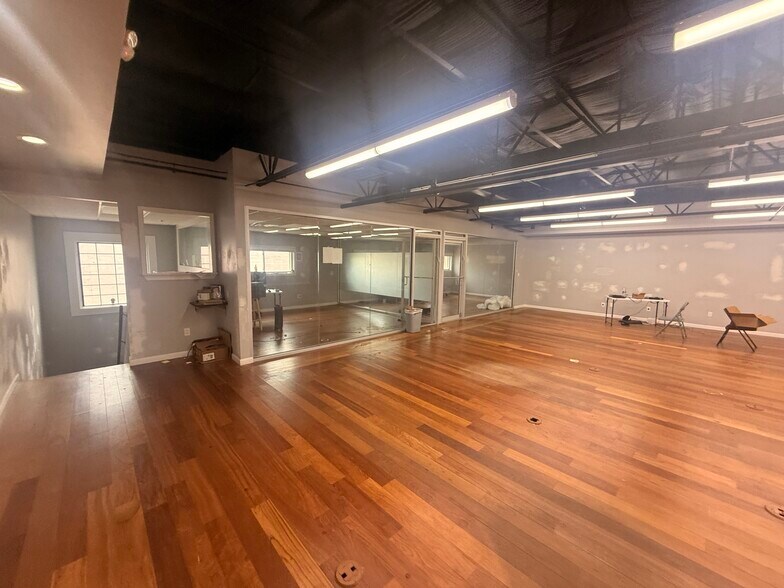 More Photos Of 230 Marion Ave, Linden Research And Development For Sale