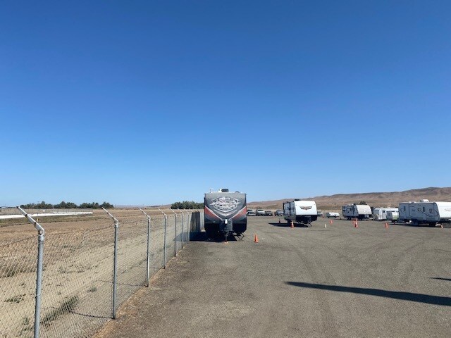 More Photos Of 1075 W Elm Ave, Coalinga Land For Sale