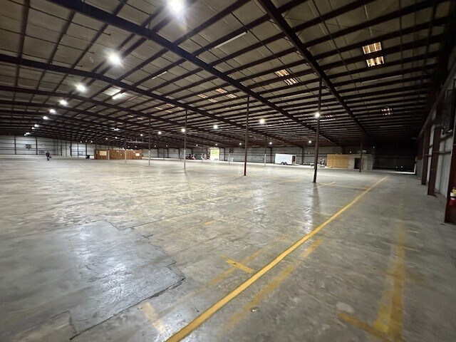 More Photos Of 3031 Veterans Pky S, Moultrie Unknown For Lease