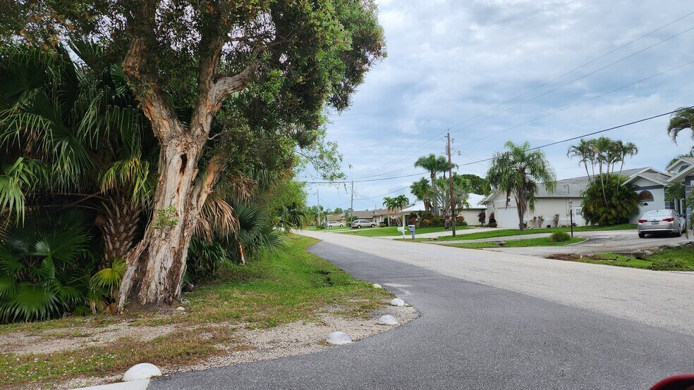 More Photos Of 2400 SE Leithgow St, Port Saint Lucie Land For Sale