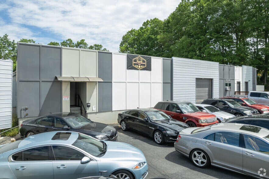 More Photos Of 872 W Main St, Spartanburg Light Manufacturing For Sale