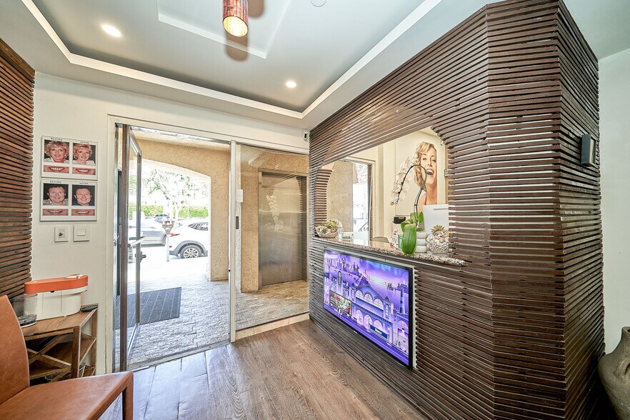More Photos Of 11444 Washington Blvd, Culver City Medical For Lease