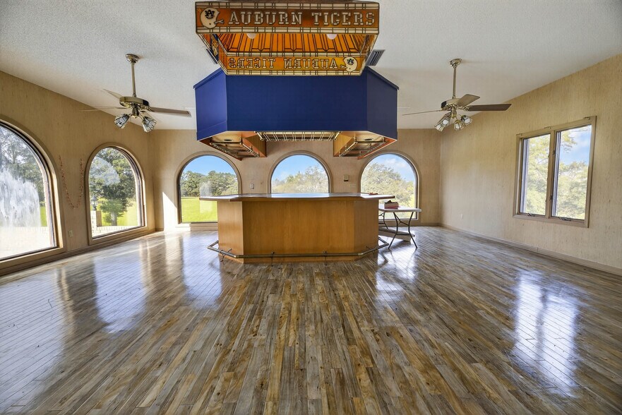 More Photos Of 221 John Ray Ln, Eastaboga Industrial For Sale