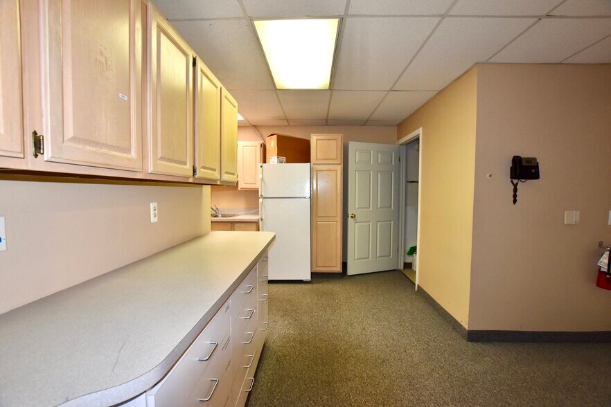 More Photos Of 9313-9333 N Haggerty Rd, Plymouth Office For Lease