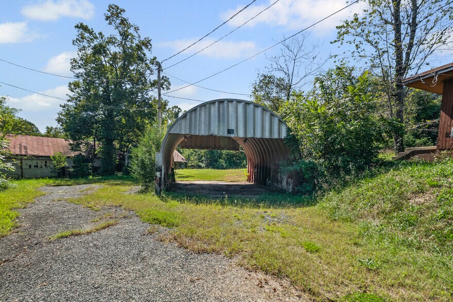More Photos Of 322 Depot St, Amherst Warehouse For Sale